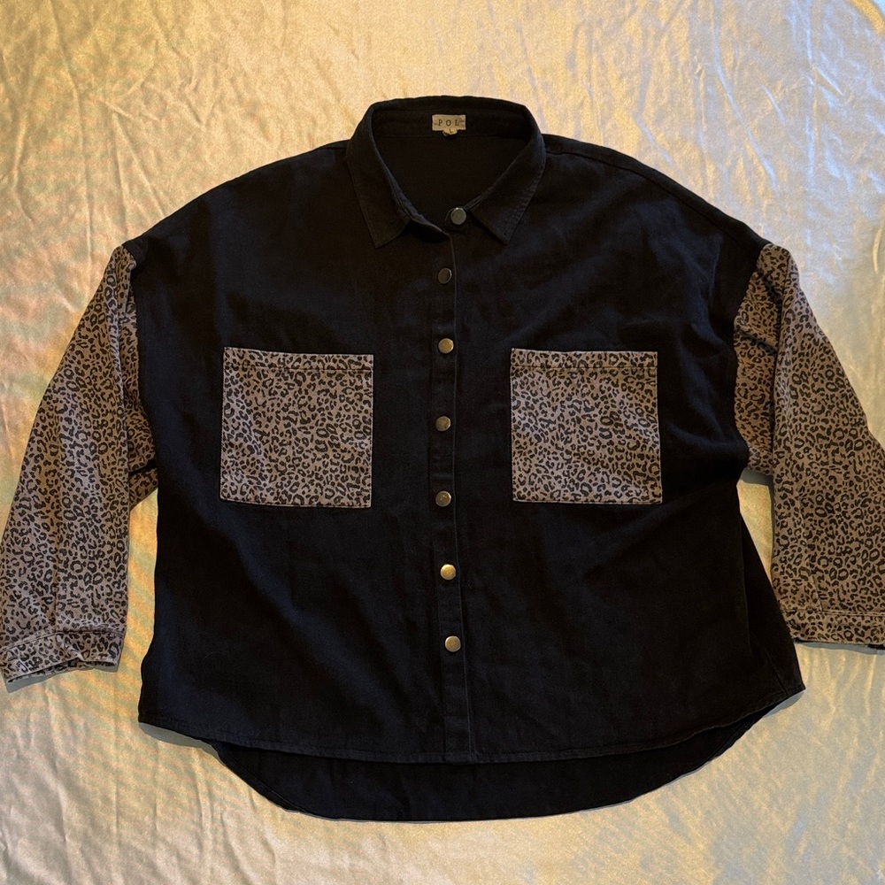 POL Black and Leopard Print Women’s  Shacket  Size L